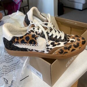 Dolce Vita leopard sneakers